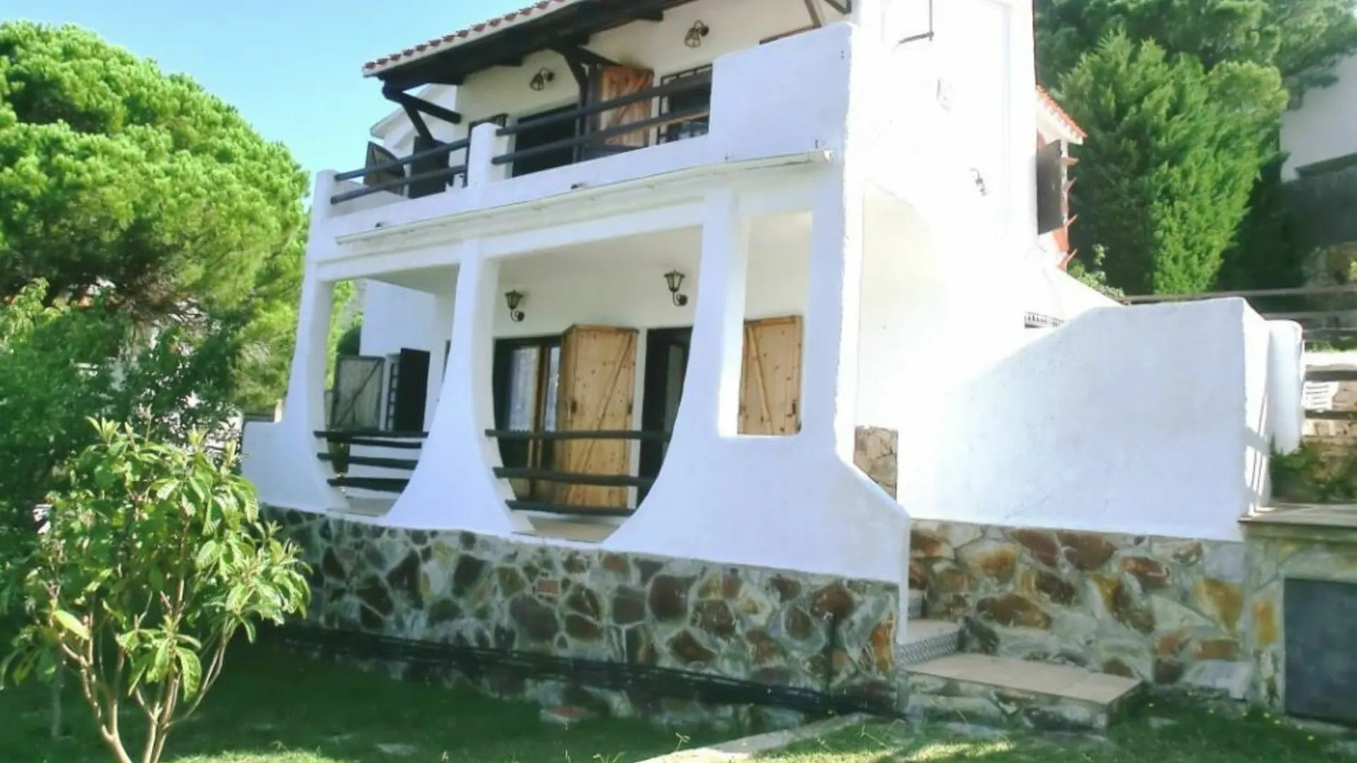 Villa In Lloret De Mar - 104820 By Mo Rentals